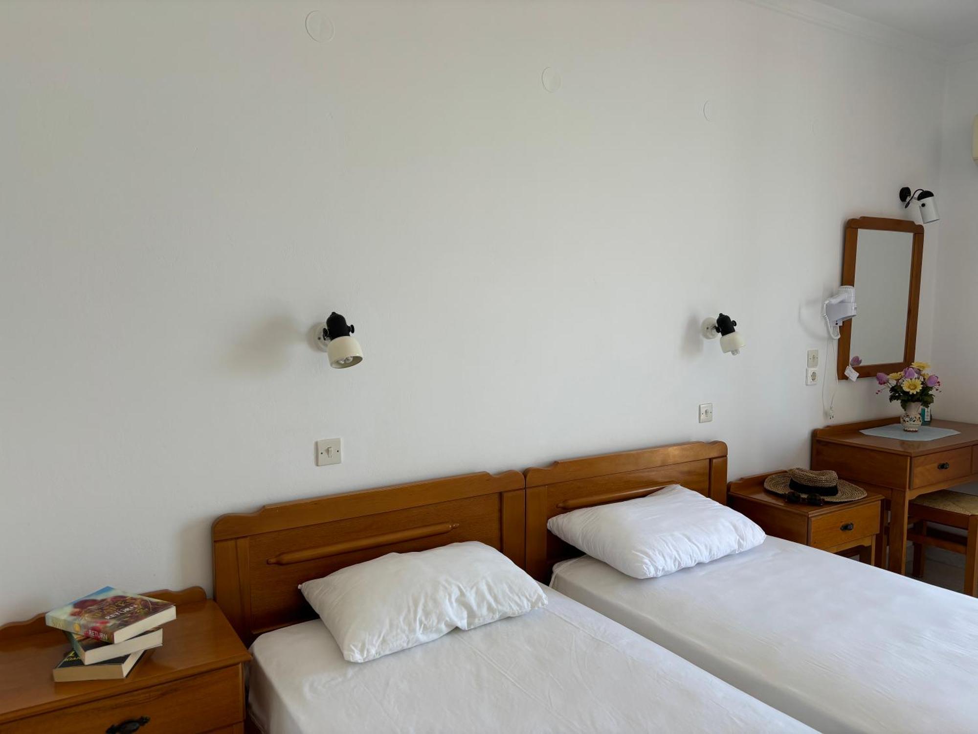 Friderica House Hotel Poros  Exterior foto