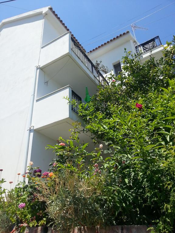 Friderica House Hotel Poros  Exterior foto