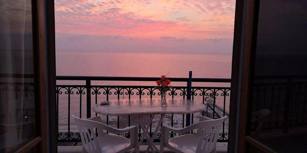 Friderica House Hotel Poros  Exterior foto